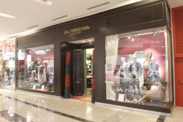 La Martina deschide primul magazin din România